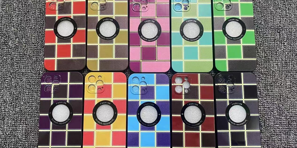 Prednosti i nedostaci raznih materijala kućišta za mobilni telefon